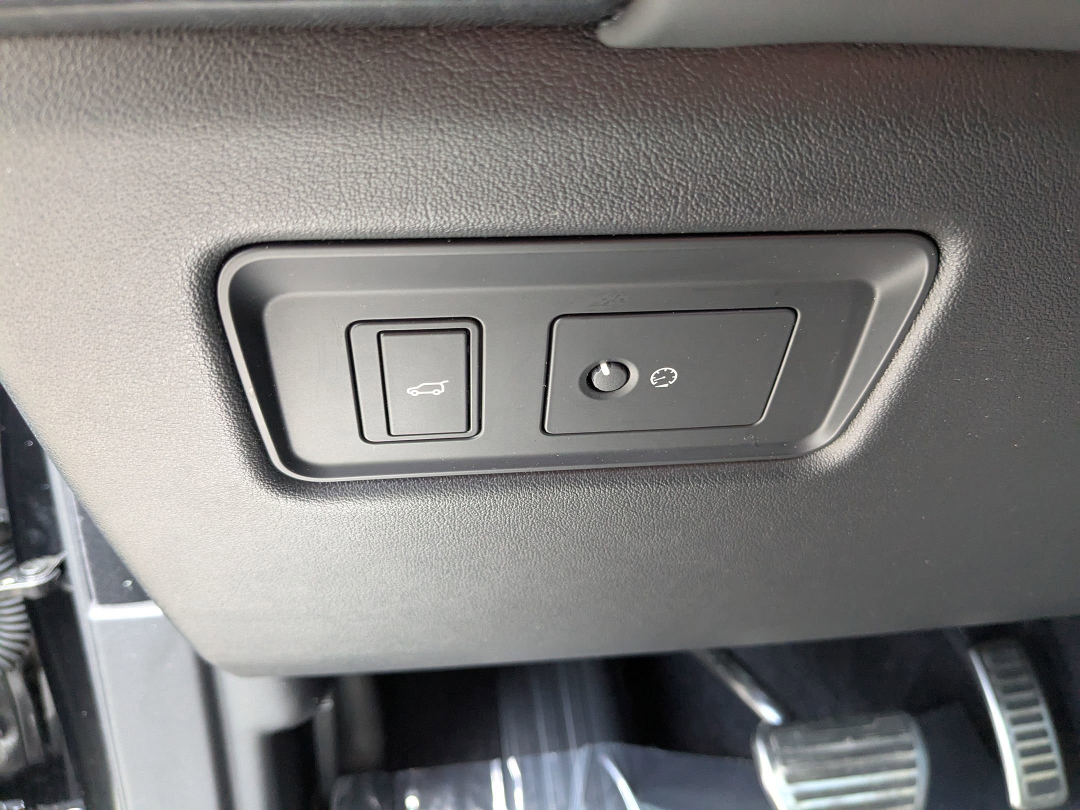 2020 Land Rover Range Rover Sport HSE Dynamic photo 18