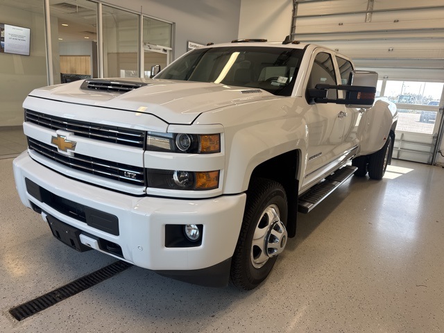 2018 Chevrolet Silverado 3500HD LTZ photo 5