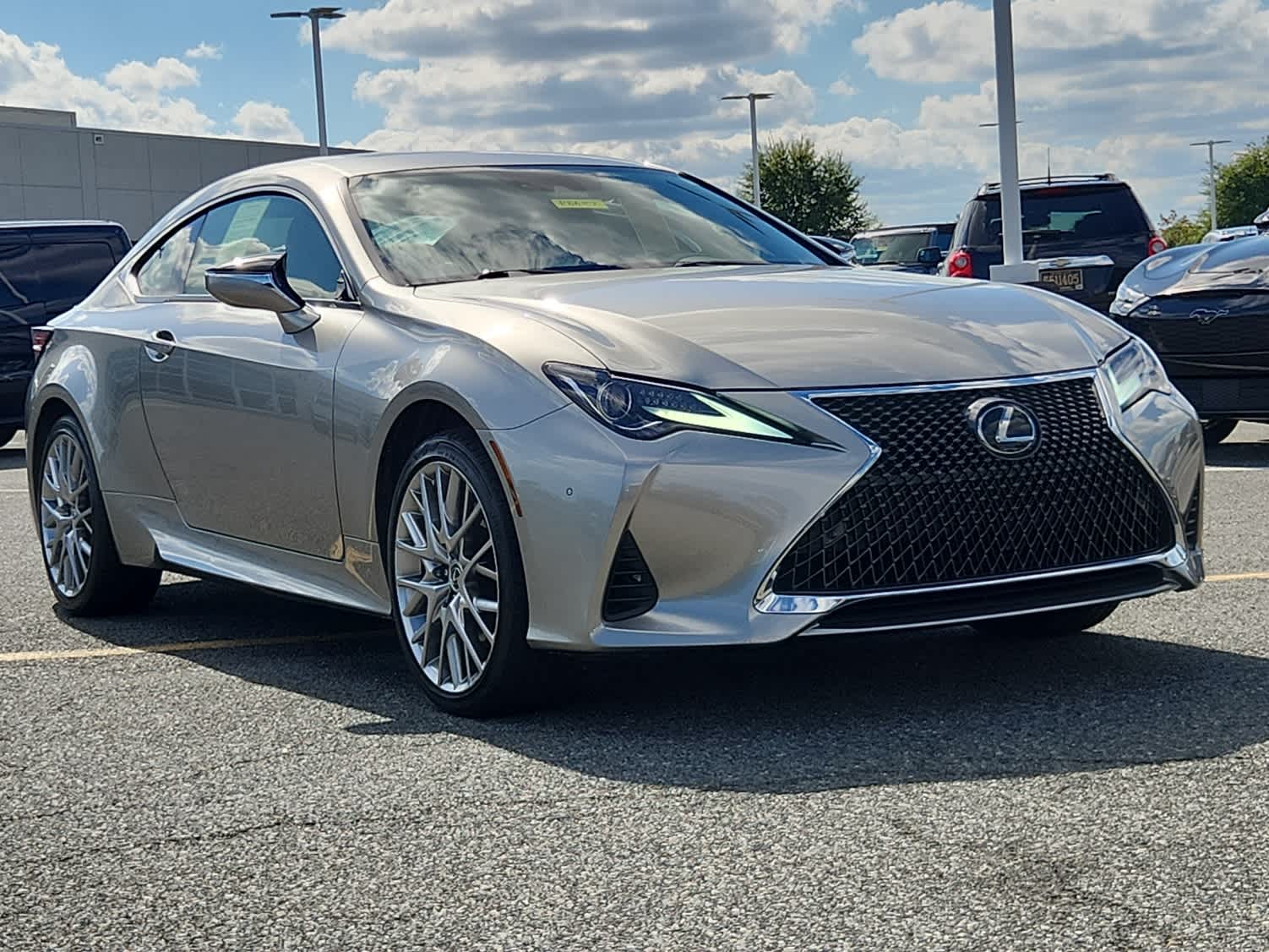 2022 Lexus RC 300 photo 2