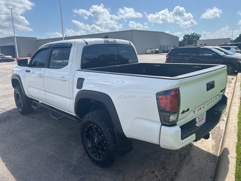 2019 Toyota Tacoma TRD Pro photo 8