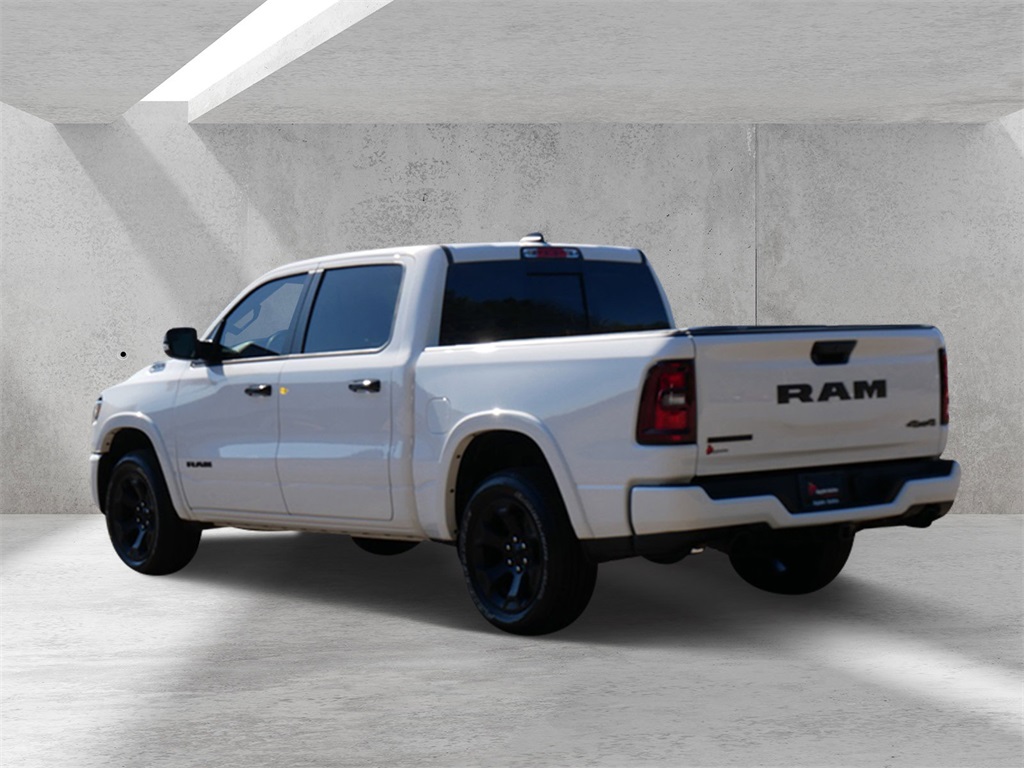 2025 Ram 1500 Big Horn Lone Star photo 3
