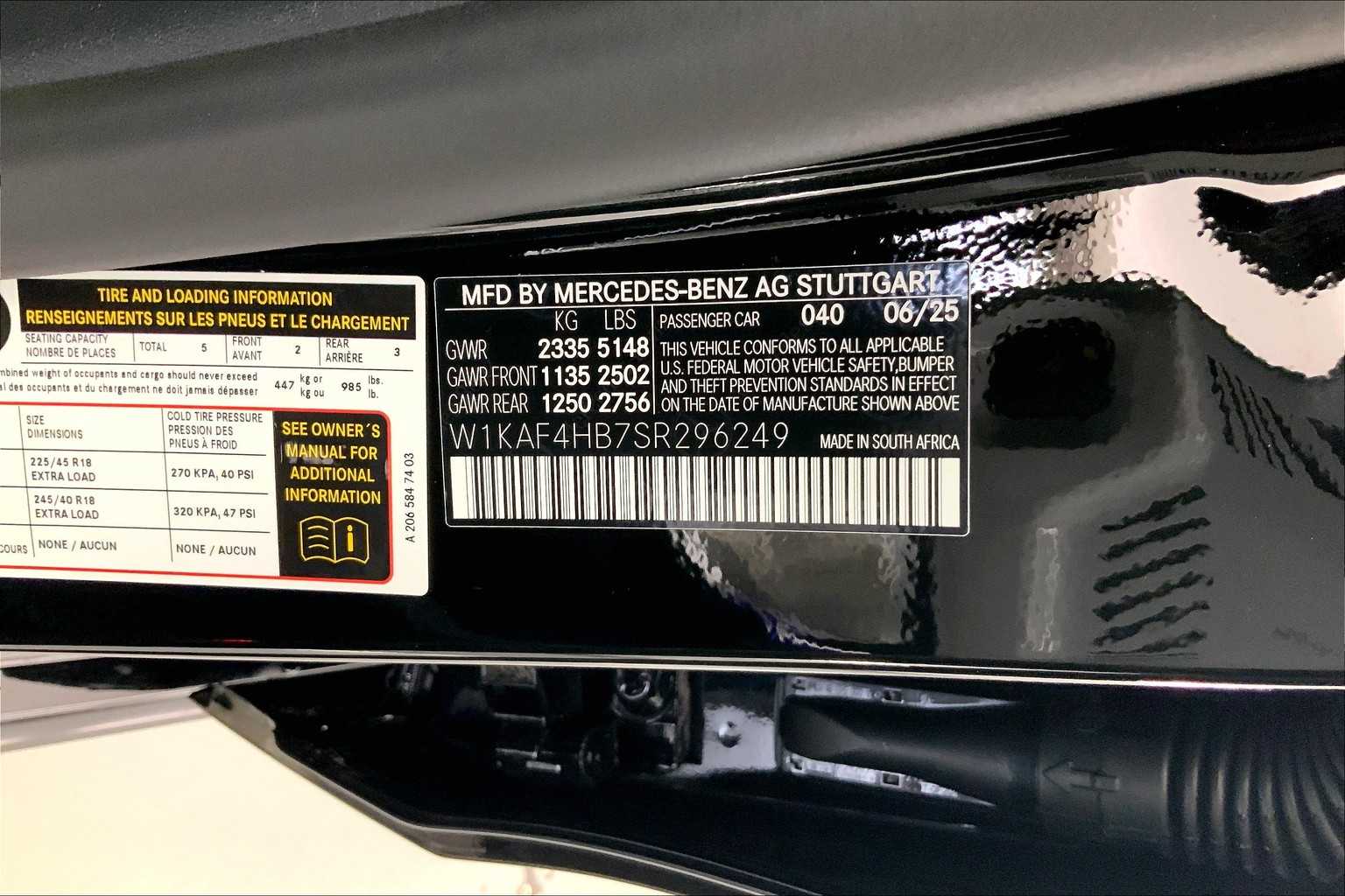 2025 Mercedes Benz C 300 4MATIC photo 25