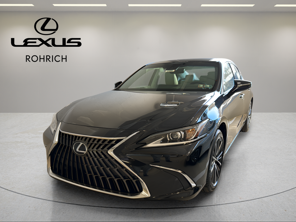 2025 Lexus ES 350's photo