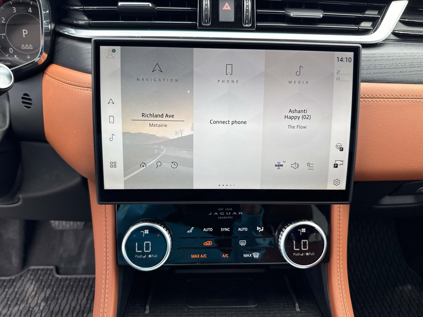 2026 Jaguar F-PACE P250 R-Dynamic S photo 13