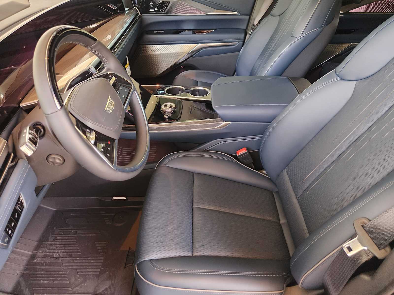2026 Cadillac Escalade IQ Premium Sport photo 5