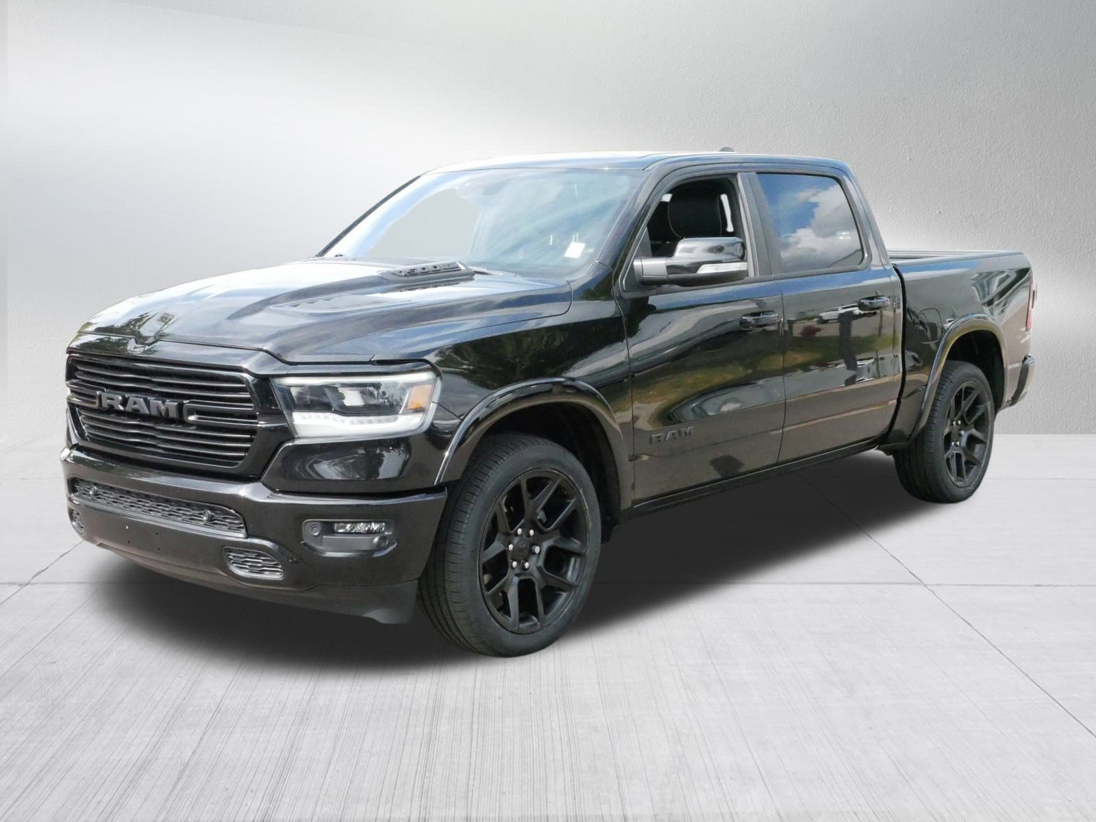 2022 Ram 1500 Laramie photo 3