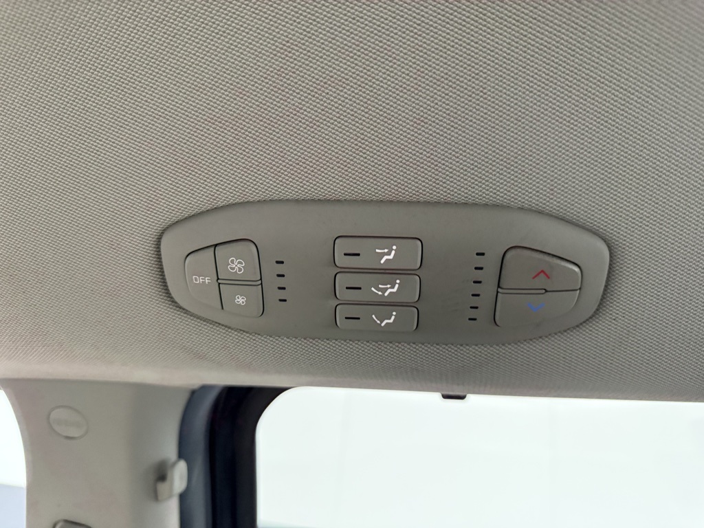 2020 Kia Sedona EX photo 40