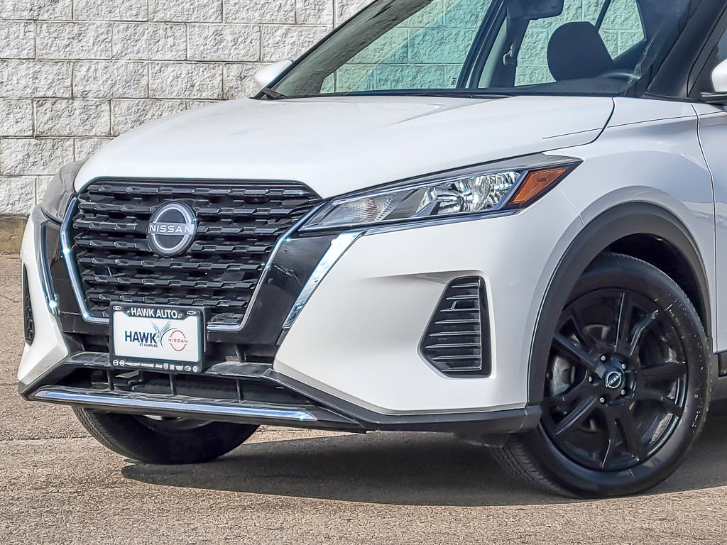 2024 NISSAN KICKS - Image 2