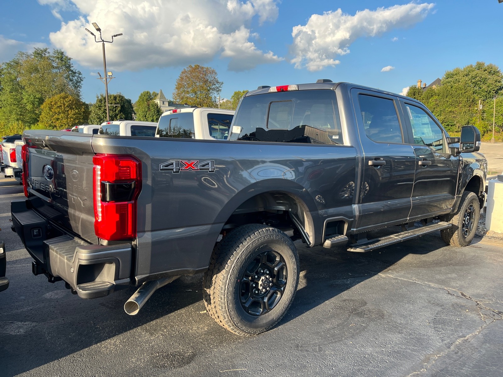 2026 Ford F-350 XL photo 2