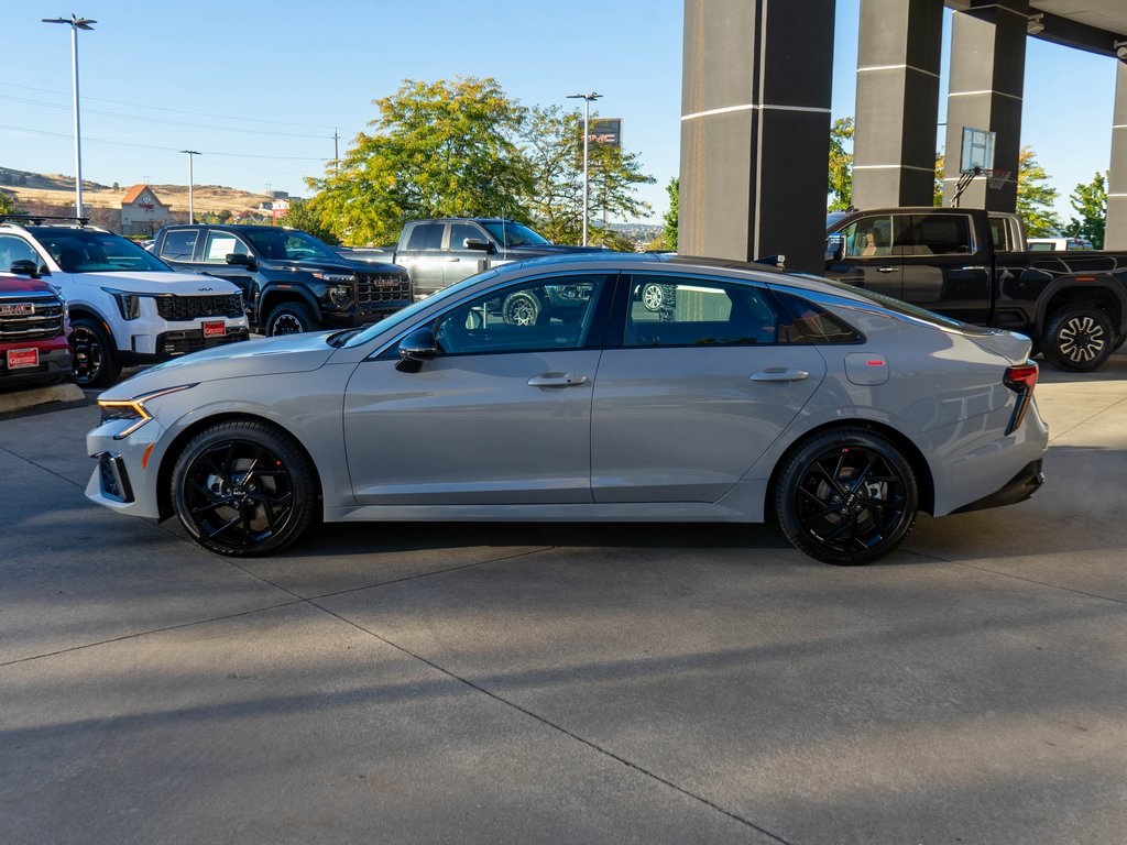 2026 Kia K5 GT-Line photo 4