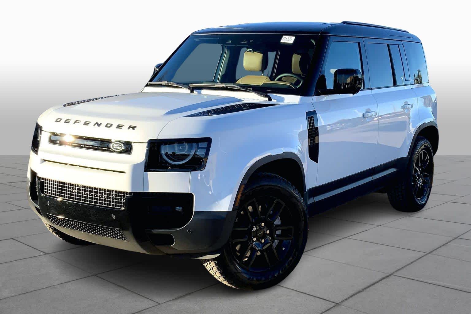 2026 Land Rover Defender S's photo