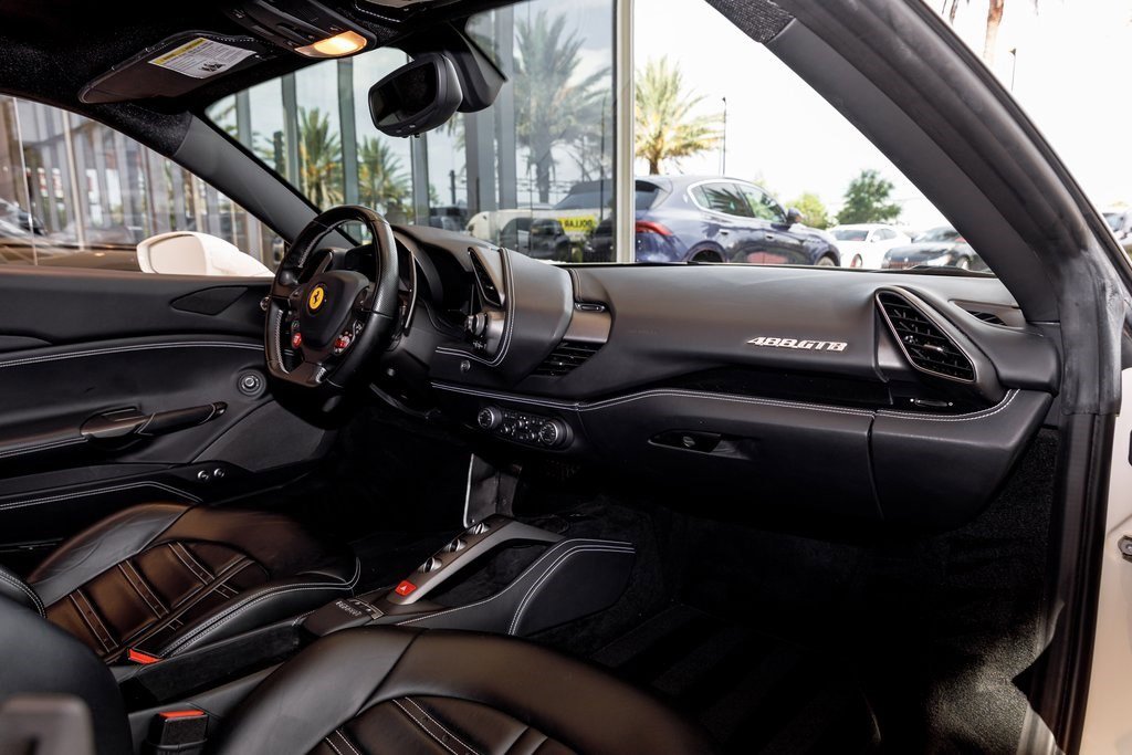 2019 Ferrari 488 GTB photo 29