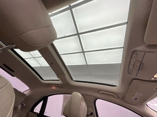 2014 Mercedes Benz S 550 photo 3