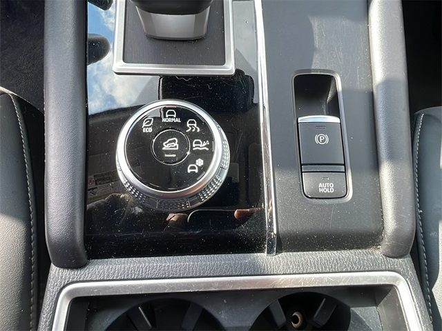 2024 Mitsubishi Outlander SE photo 20