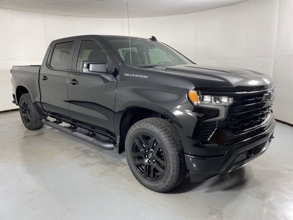2026 Chevrolet Silverado 1500 RST photo 2