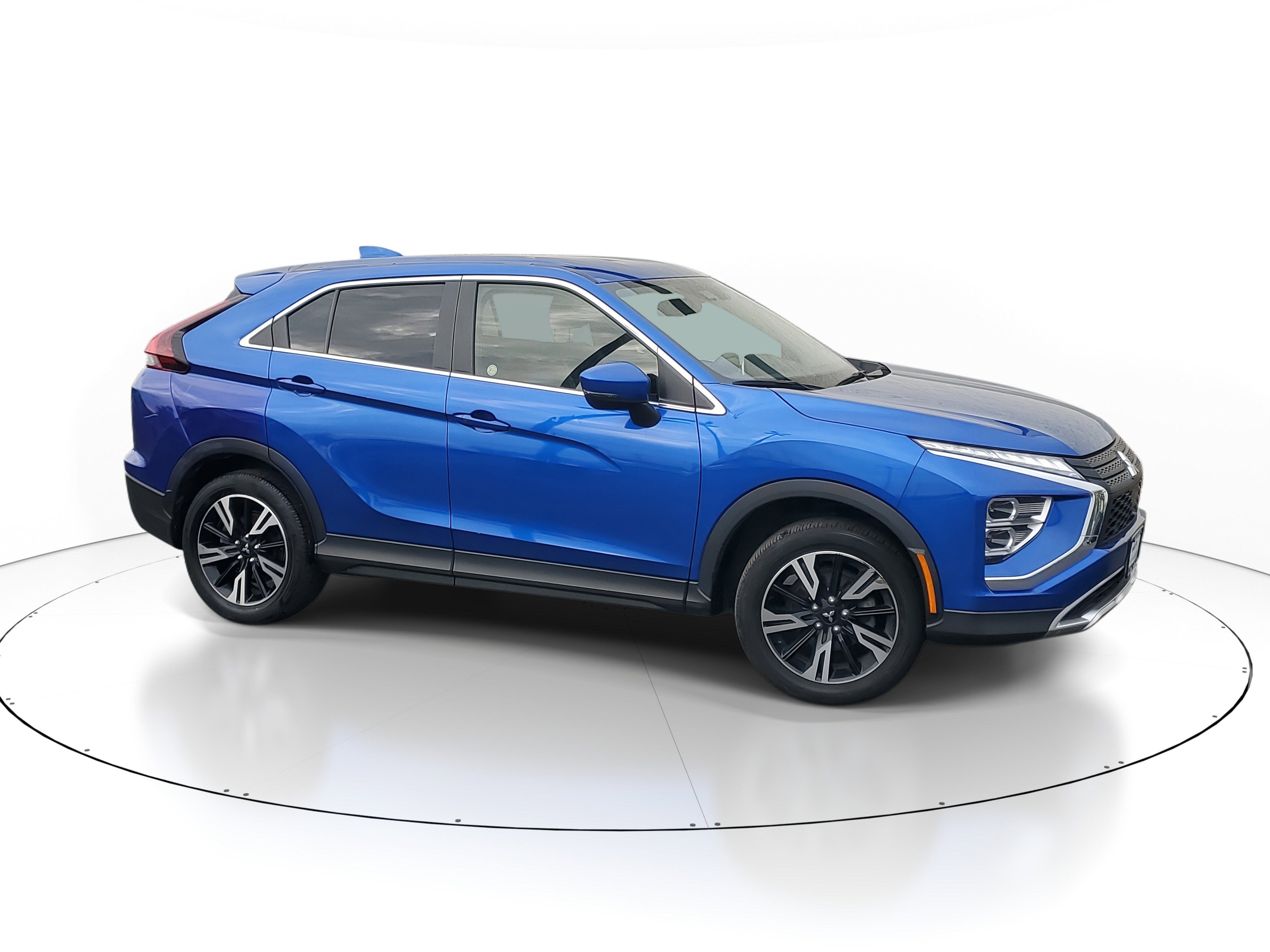 2024 Mitsubishi Eclipse Cross SE's photo