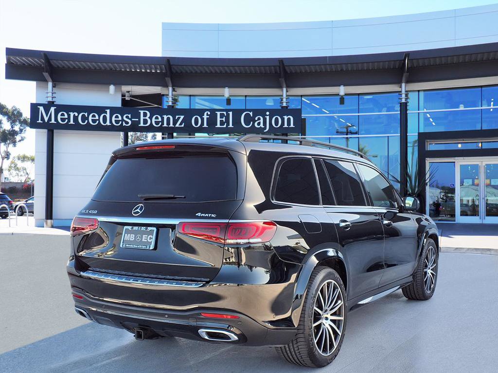 2022 Mercedes Benz GLS 450 4MATIC photo 3