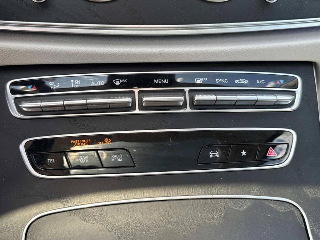 2021 Mercedes Benz E 350 4MATIC photo 19