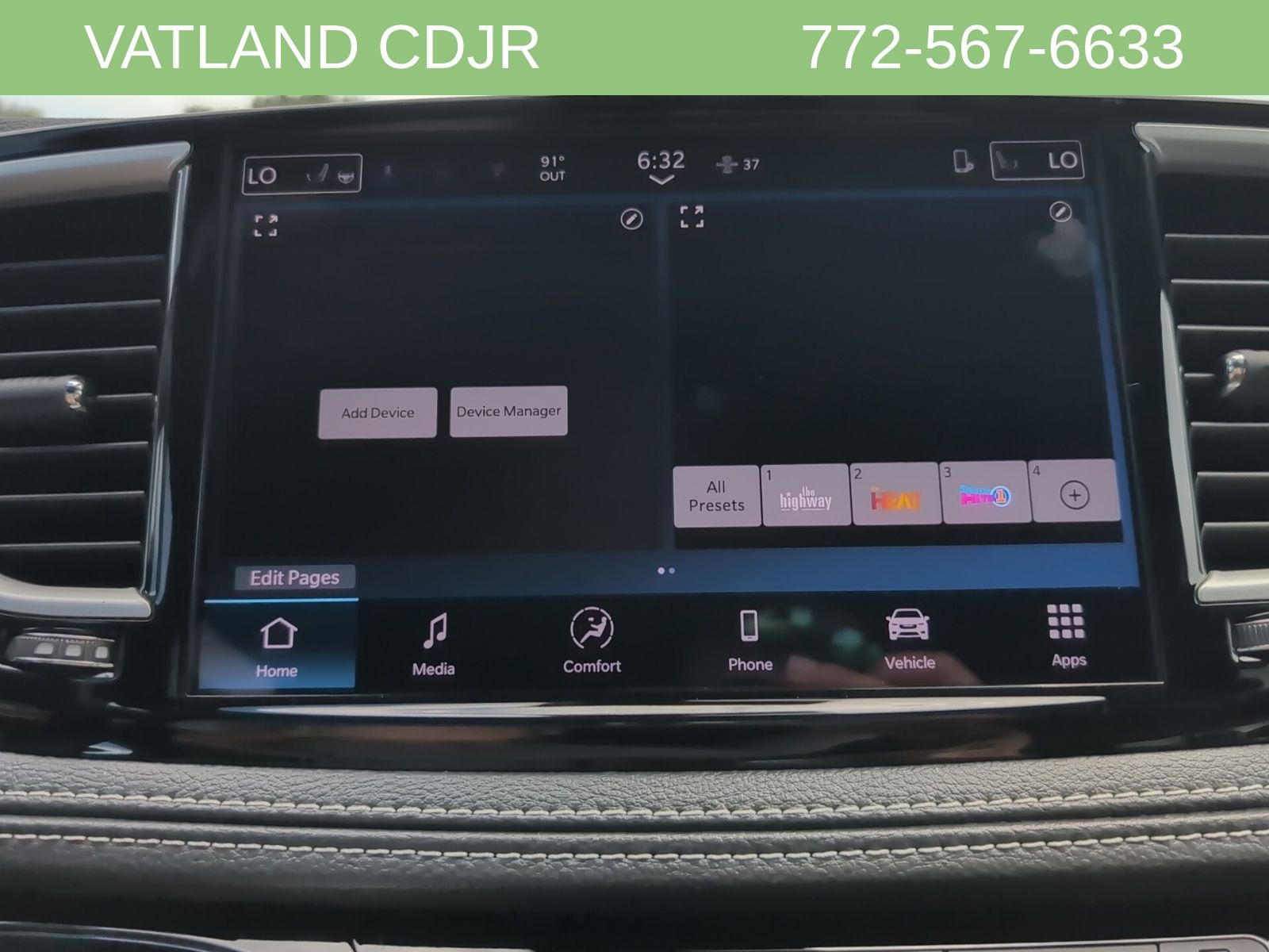 2026 Chrysler Pacifica photo 16