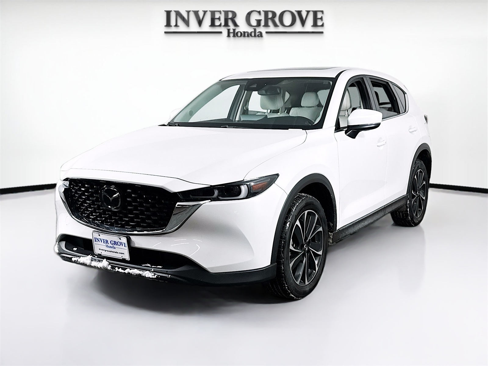2023 Mazda CX-5 S Premium package's photo