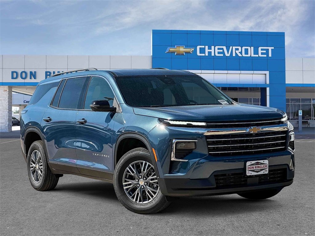 2026 Chevrolet Traverse LT's photo
