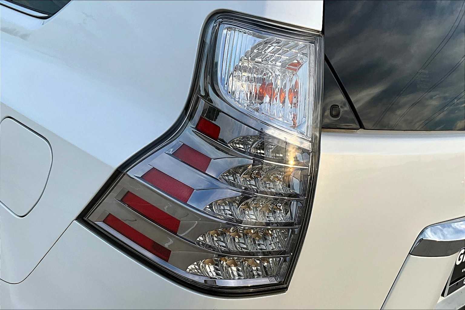 2015 Lexus GX 460 Premium photo 26