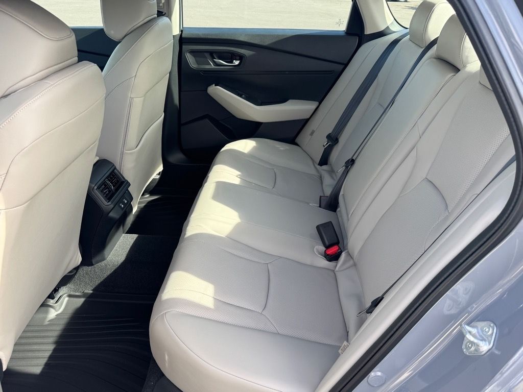 2025 Honda Accord Hybrid EX-L photo 4