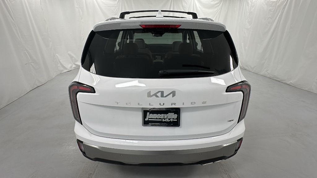2025 Kia Telluride EX photo 4
