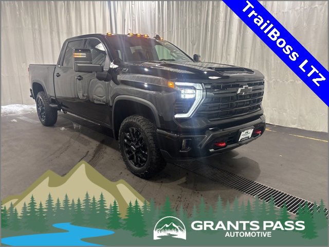 2026 Chevrolet Silverado 3500HD LTZ's photo