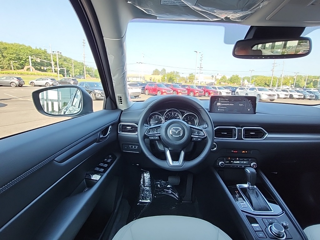 2025 Mazda CX-5 2.5 S Preferred photo 5