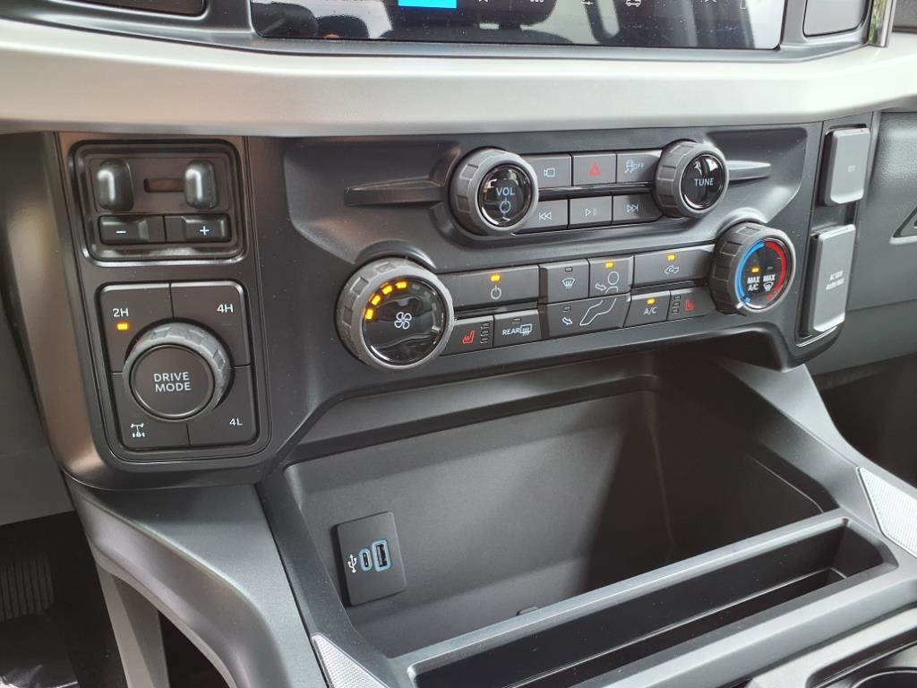 2025 Ford F-350 XLT photo 19