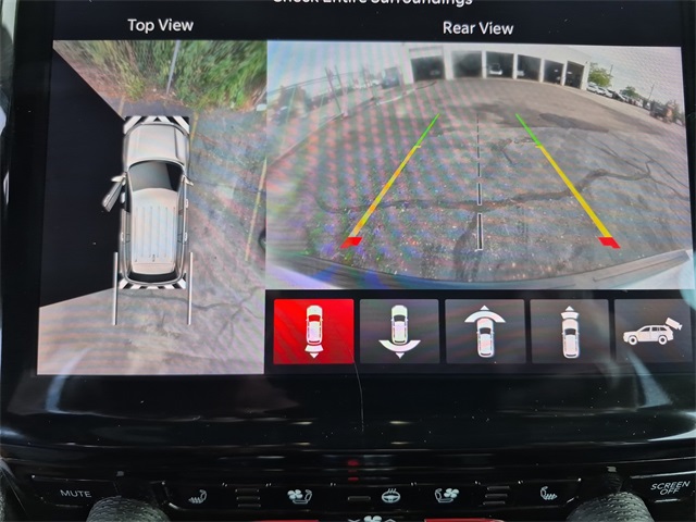 2023 Jeep Grand Cherokee Summit photo 18