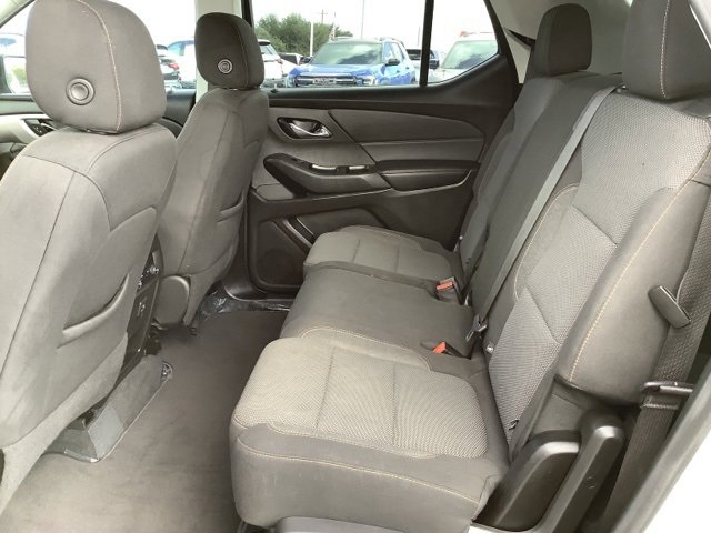 2021 Chevrolet Traverse LS photo 13