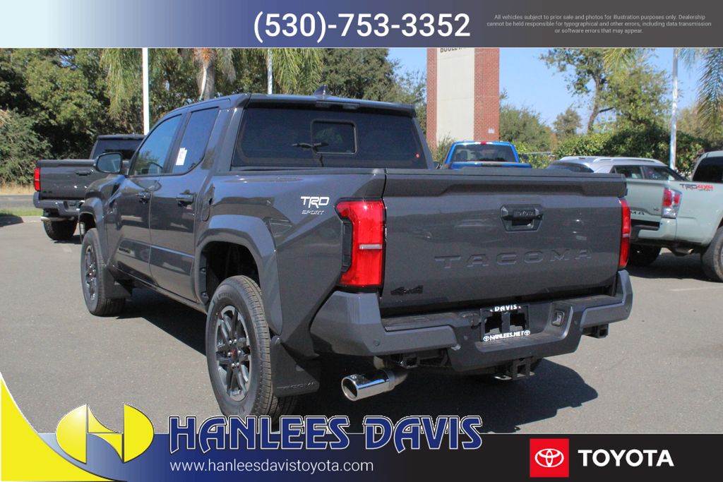 2025 Toyota Tacoma TRD Sport 4x4 Double Cab photo 9