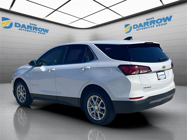2022 Chevrolet Equinox LT photo 3