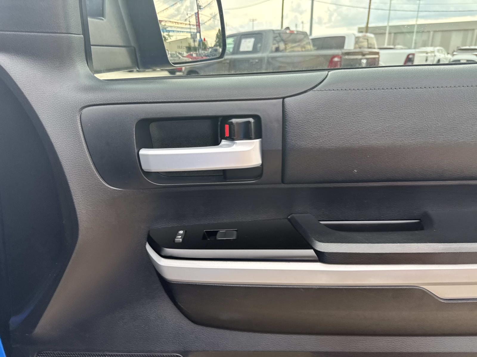 2020 Toyota Tundra SR5 Grade photo 13