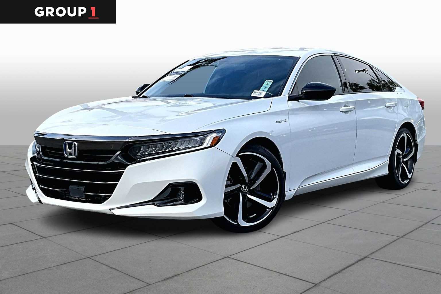 2022 Honda Accord Sport's photo