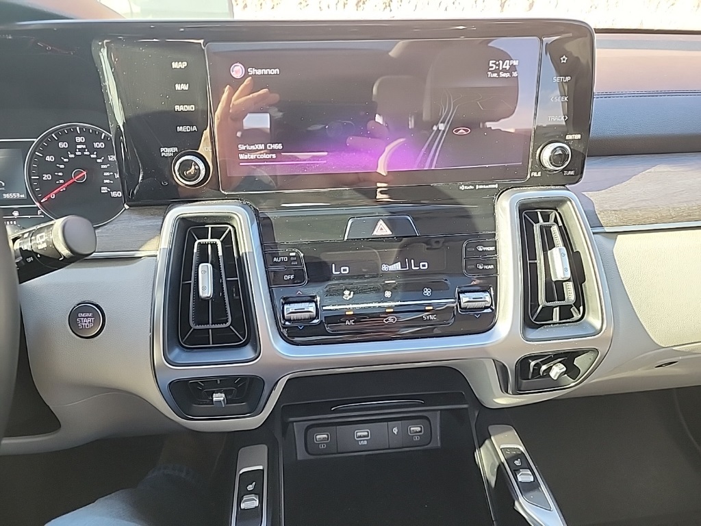 2022 Kia Sorento X-Line EX photo 12