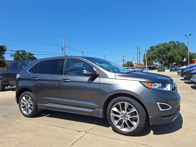 2017 Ford Edge Titanium photo 3