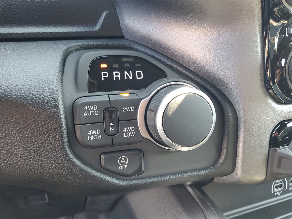 2025 Ram 1500 Big Horn Lone Star photo 18