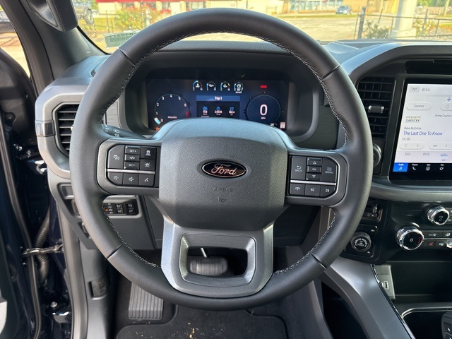 2025 Ford F-150 XLT photo 15