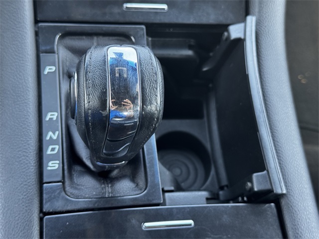 2018 Ford Taurus Limited photo 35