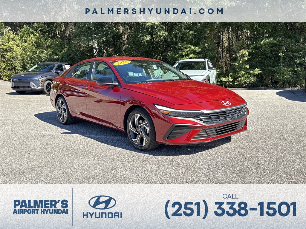 2025 Hyundai Elantra SEL's photo