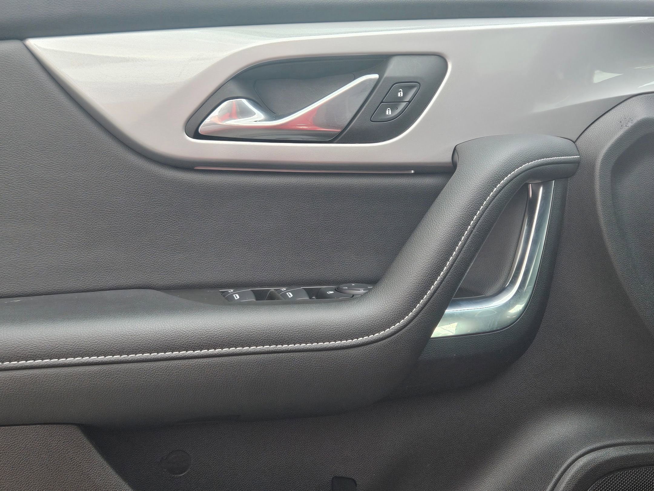 2024 Chevrolet Blazer 2LT photo 18