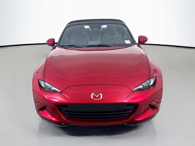 2025 Mazda MX-5 Miata Miata Grand Touring photo 2