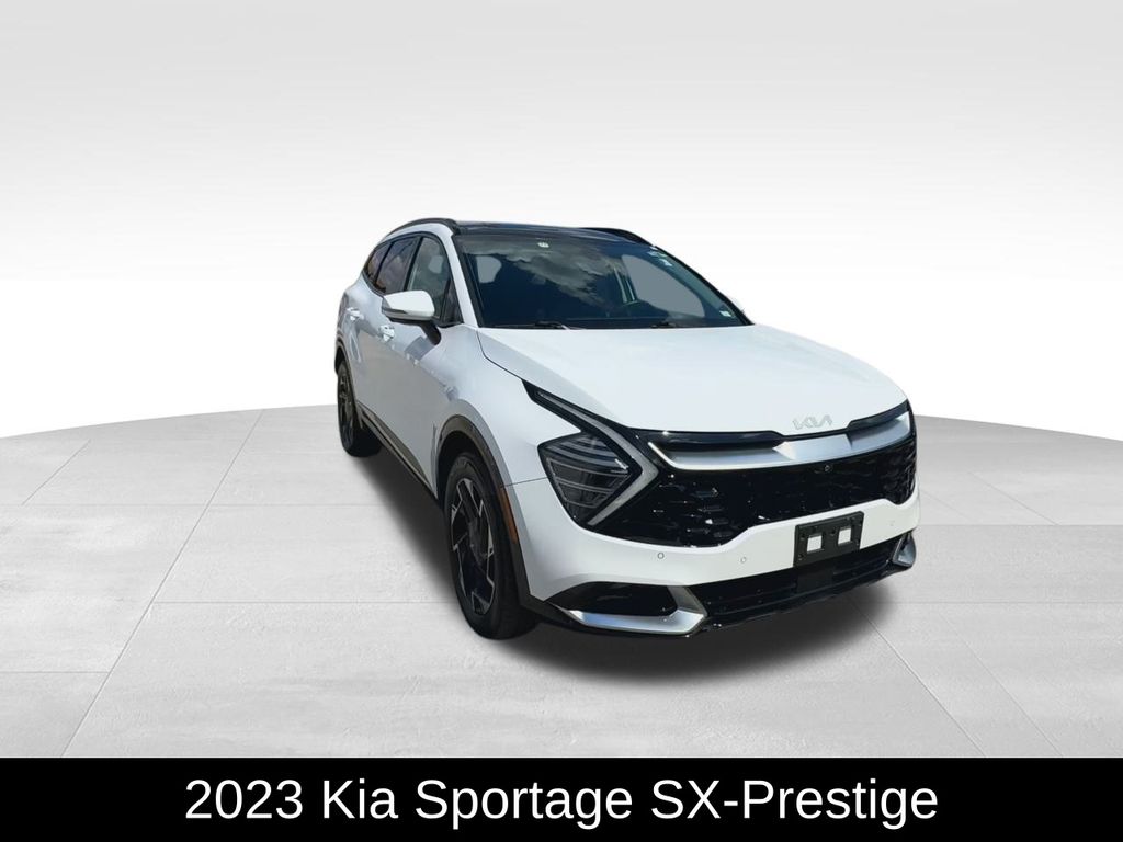 2023 Kia Sportage photo 3