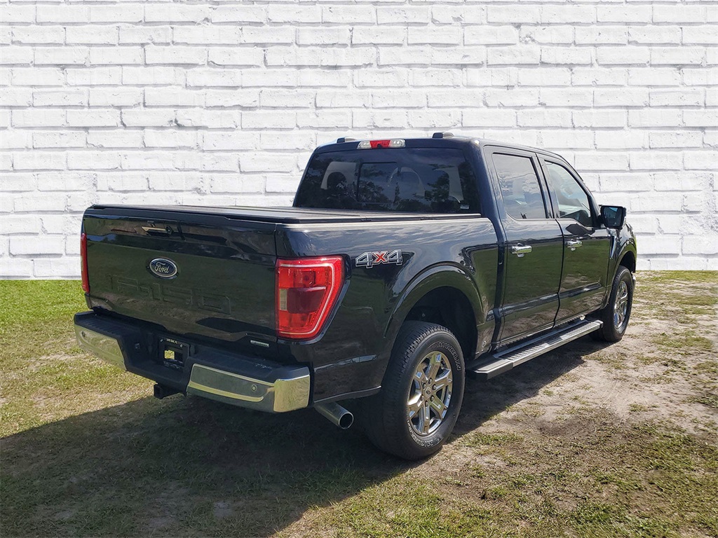 2021 Ford F-150 XLT photo 2