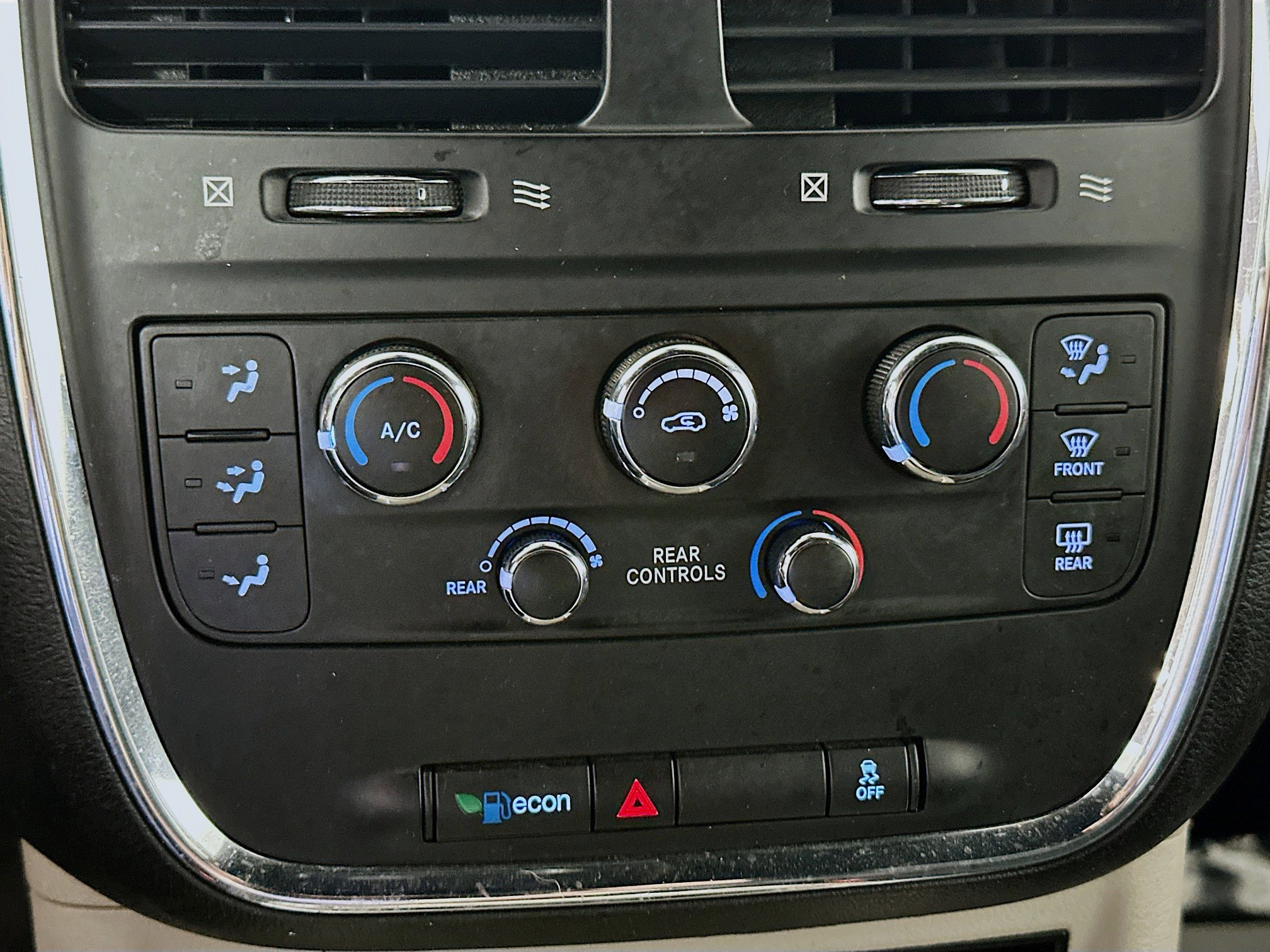 2019 Dodge Grand Caravan SXT photo 14
