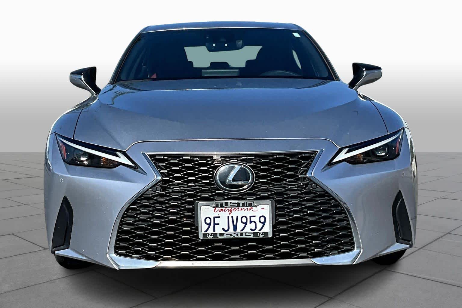 2023 Lexus IS 300 photo 3
