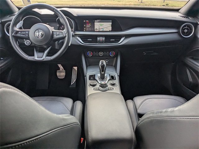 2022 Alfa Romeo Stelvio Ti photo 21